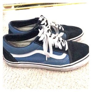 Women’s blue classic Vans